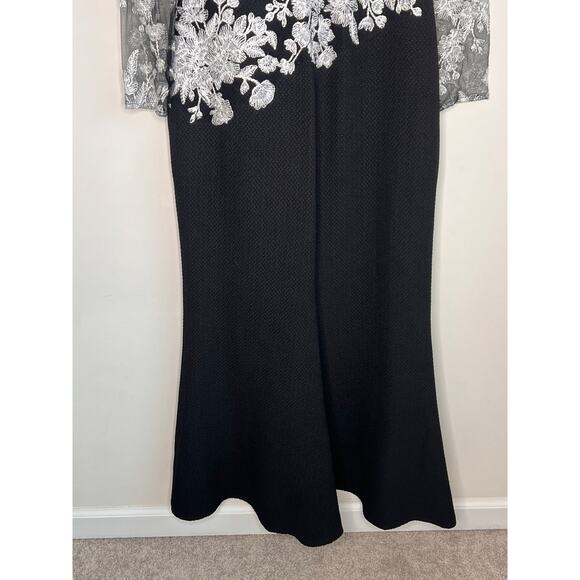 Tadashi Shoji Ishi Embroidered Tulle Evening Gown Black/White Women's Size 6 - Picture 10 of 12